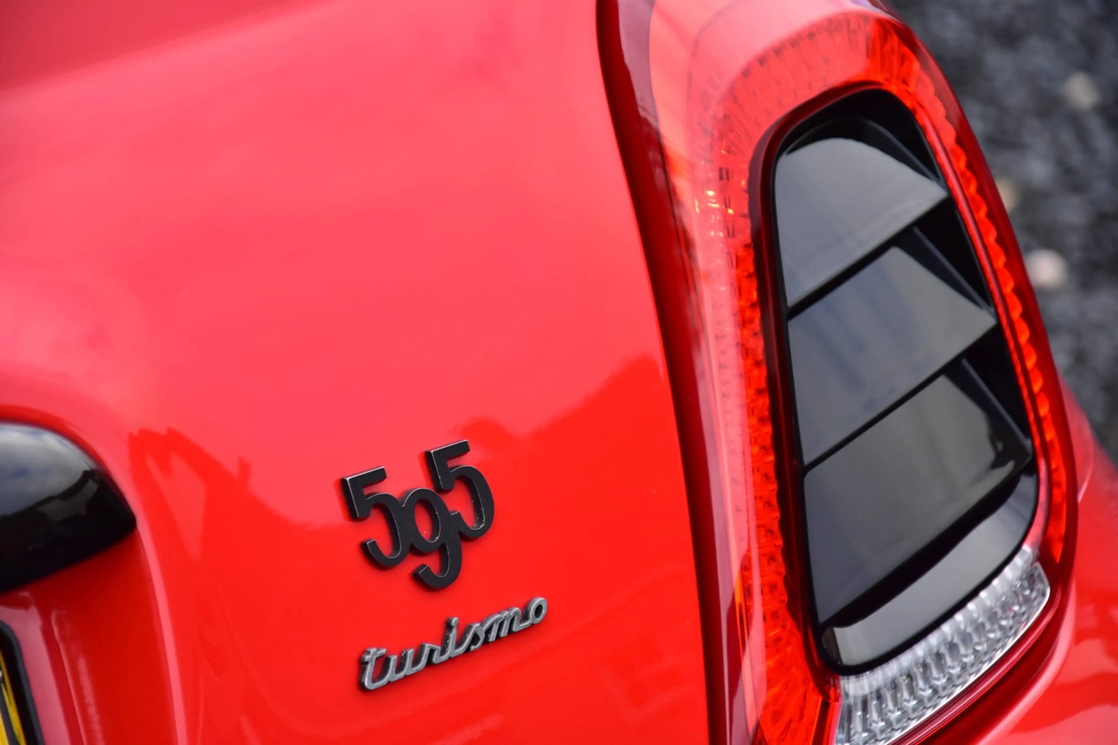Fiat 500 Abarth 1.4 T-Jet 595 Turismo | Magneti | 170PK! | Documen — photo 13