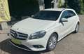 Mercedes-Benz A 180 BlueEfficiency*Teilleder*Rückfahrkamera*SH Weiß - thumbnail 1