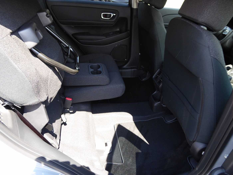 Honda HR-V Hybrid e:HEV 1.5 i-MMD Elegance — photo 14