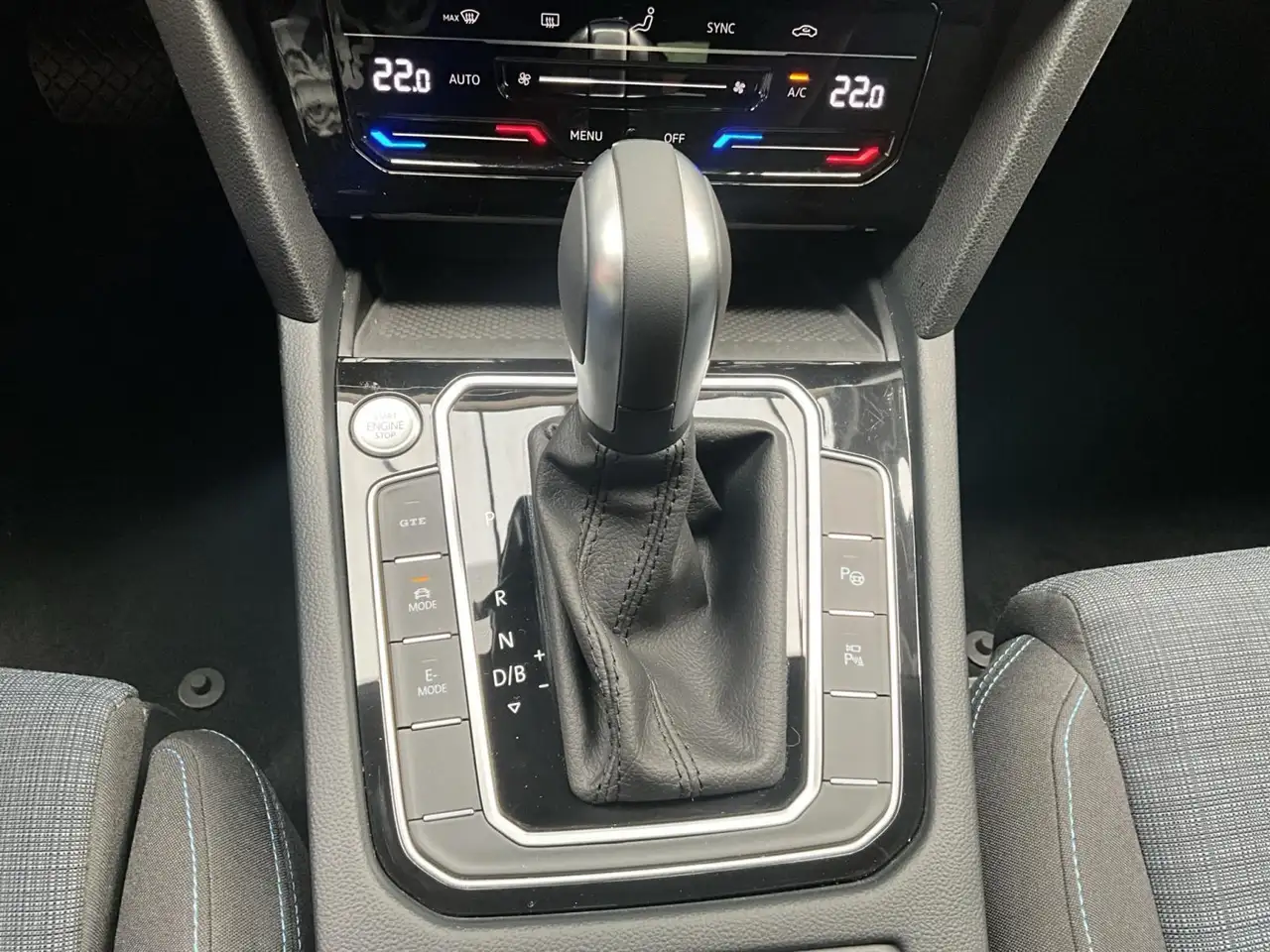Volkswagen Passat GTE+Variant+DSG+PHEV+DCC+LM17+Travel-Assist+360°, миниатюра 12