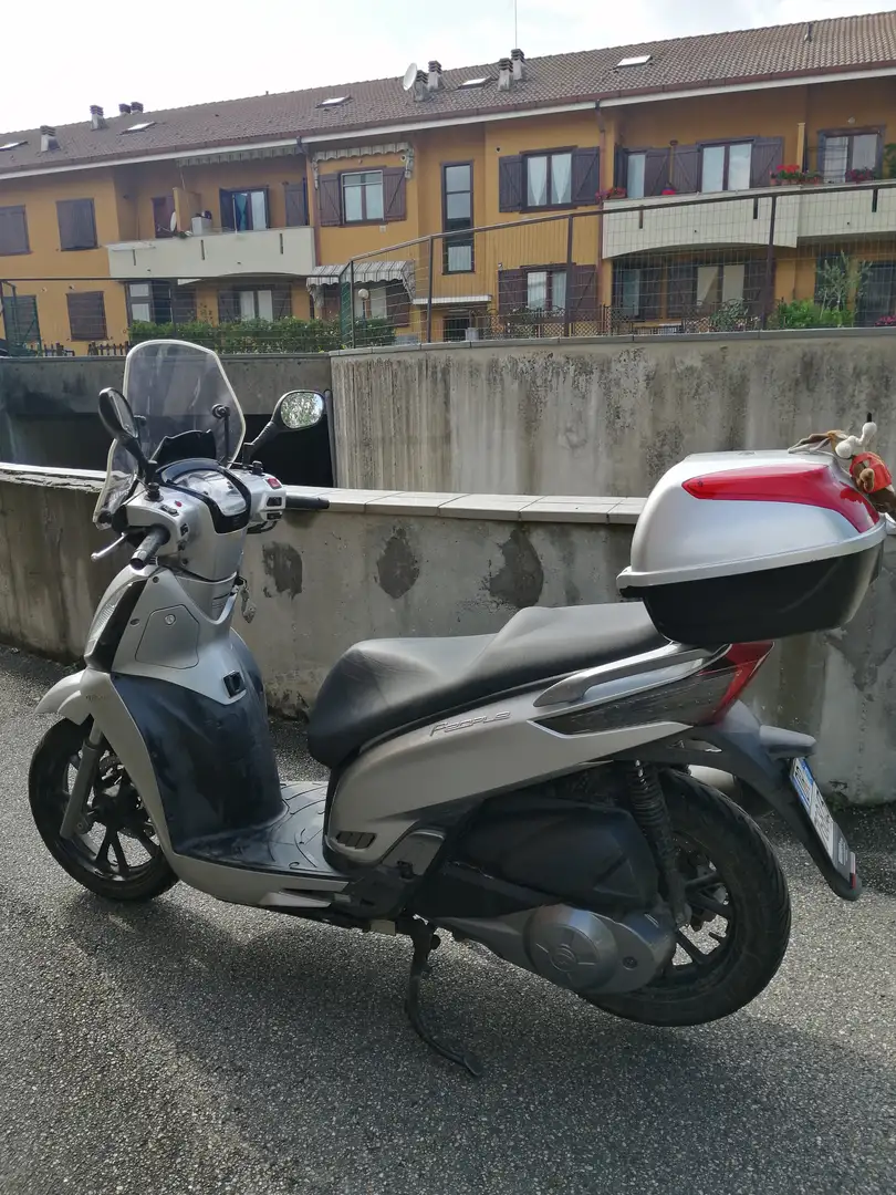 Kymco People GT300i Silver - 1
