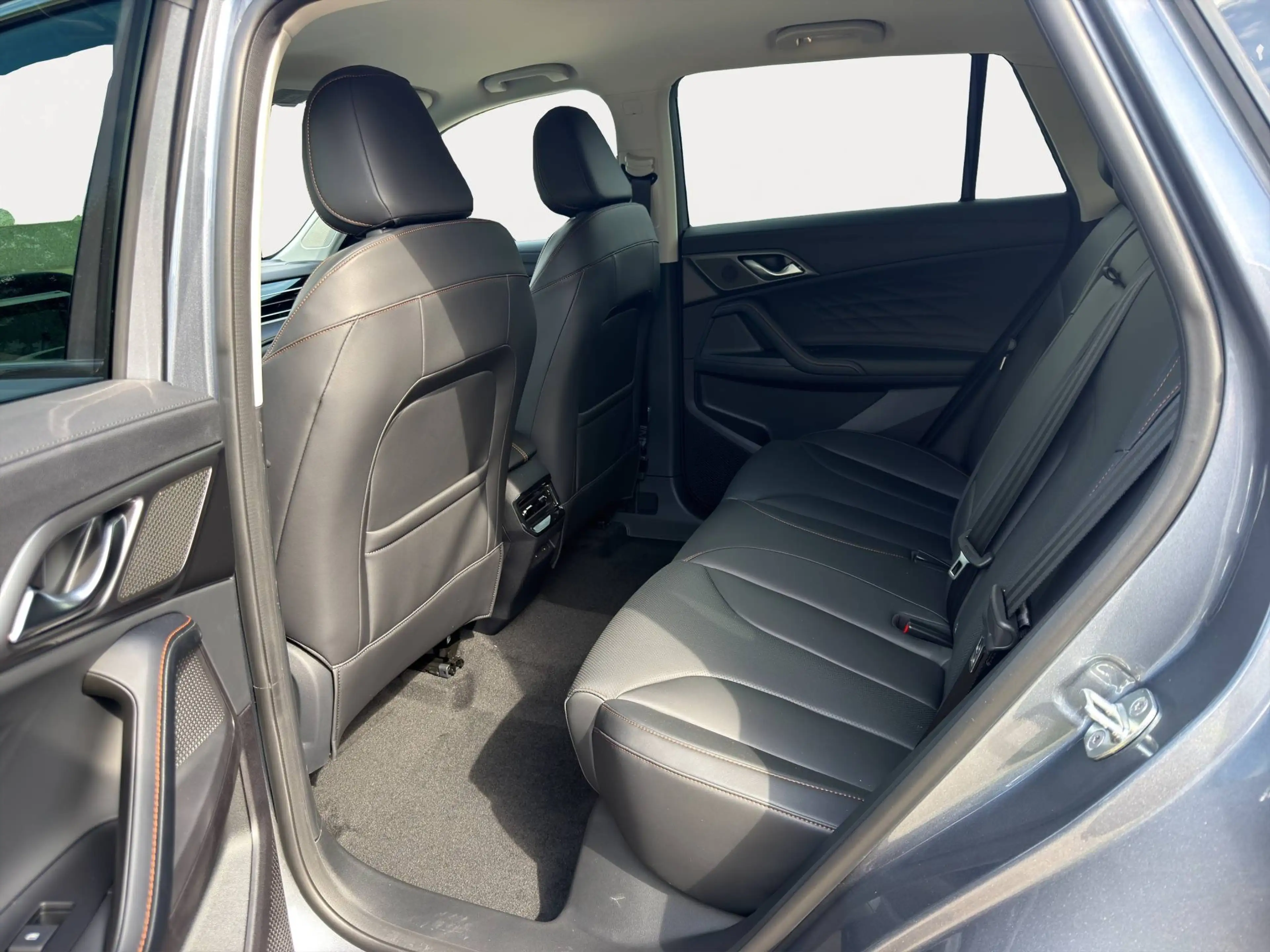 MG HS HS Hybrid  1.5 Turbo Luxury Luxury — photo 13