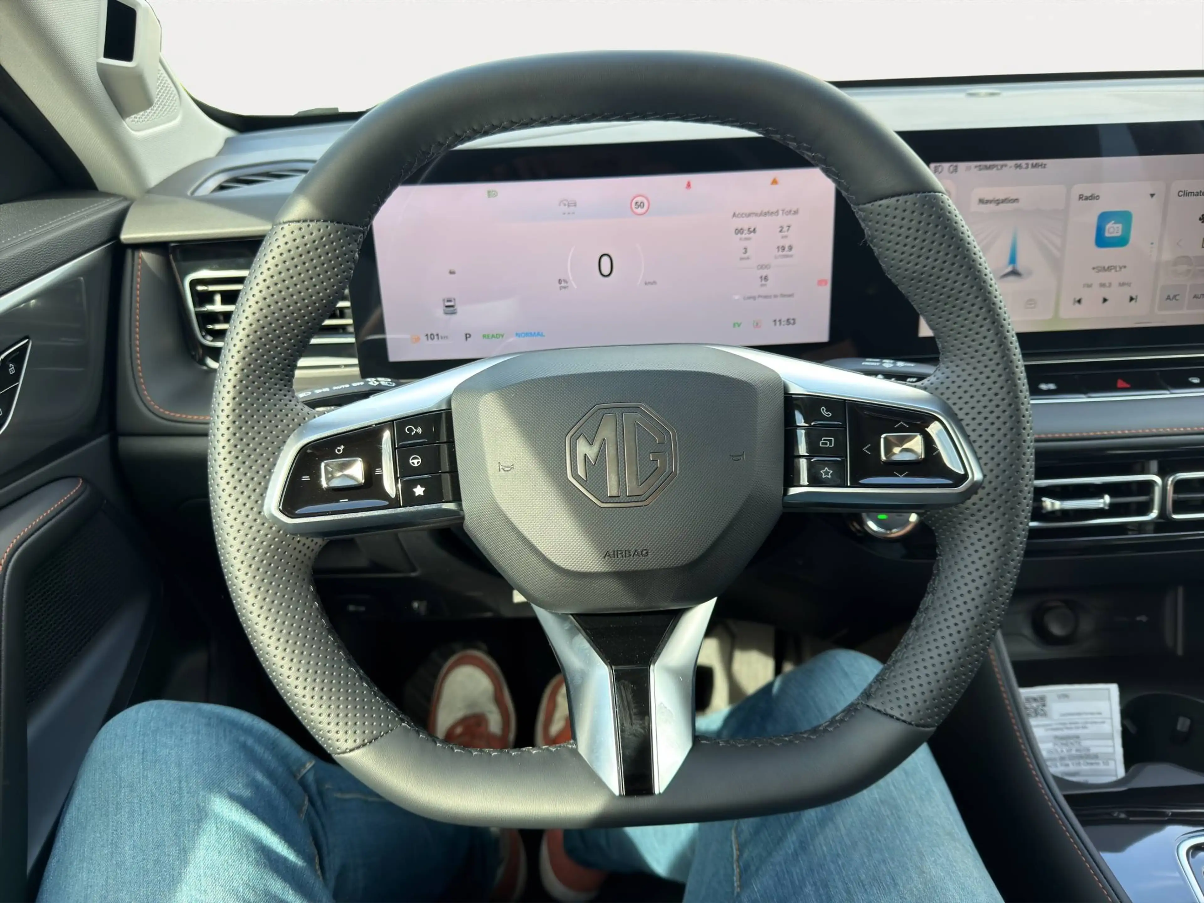 MG HS HS Hybrid  1.5 Turbo Luxury Luxury — photo 10