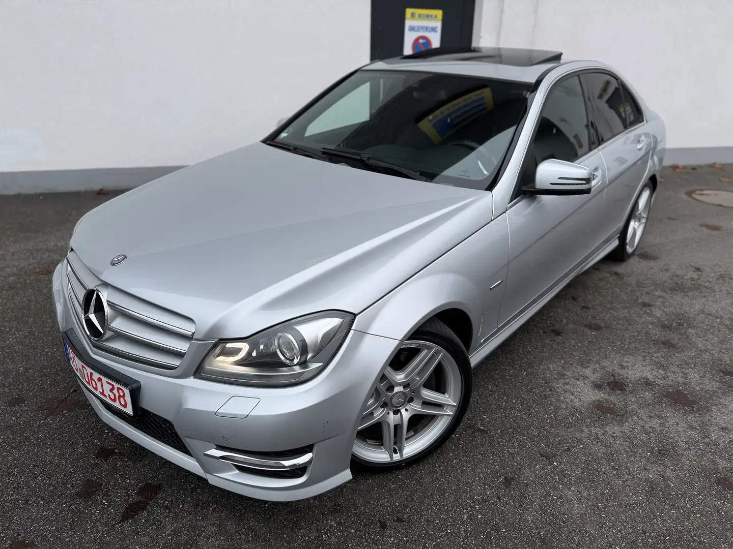 Mercedes-Benz C 300 C 300 CDI BlueEfficiency 4Matic (204.092) Grau - 1