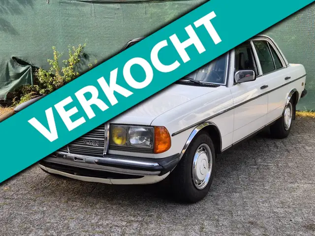 Mercedes-Benz 280 200-280 (W123) 300 D *PRACHTAUTO*