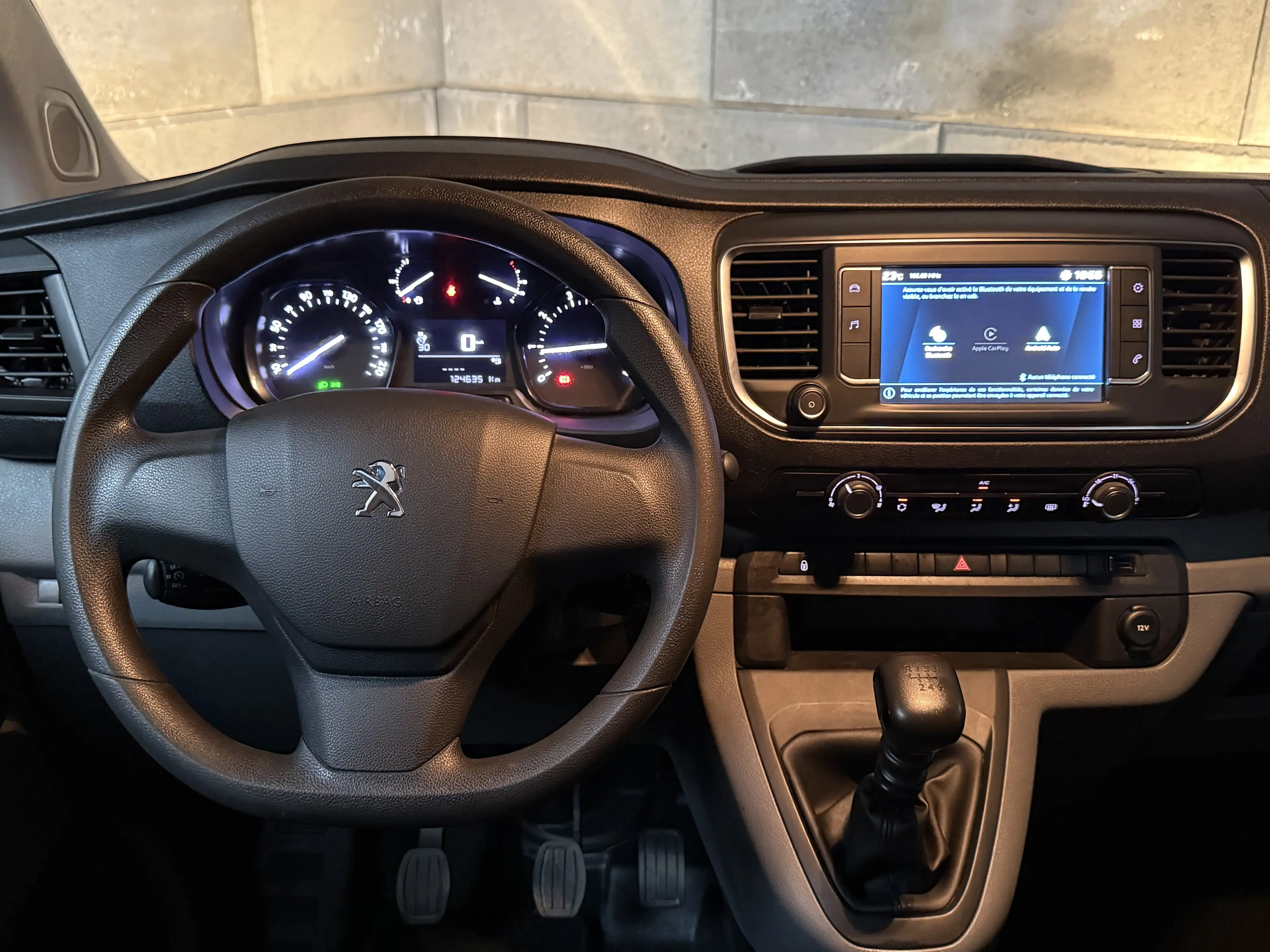 Peugeot Traveller Long BlueHDi 120ch 9 Places — photo 15