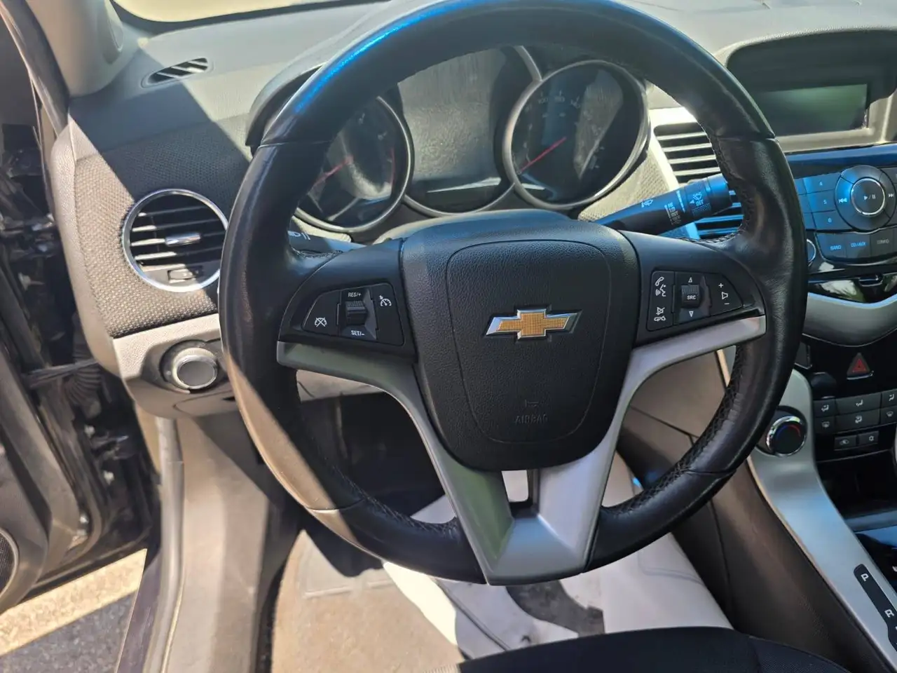 Chevrolet Cruze снимка Chevrolet Cruze