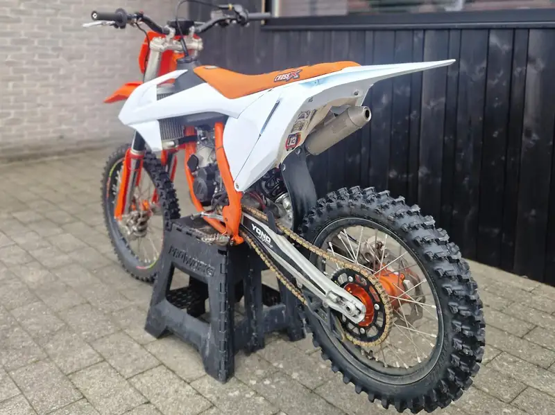 KTM 85 SX - foto 3