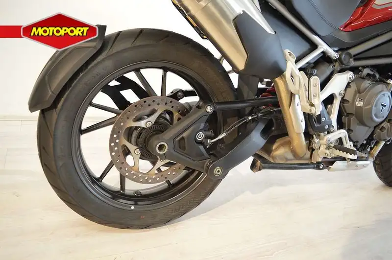 Triumph Tiger 1200 - foto 8