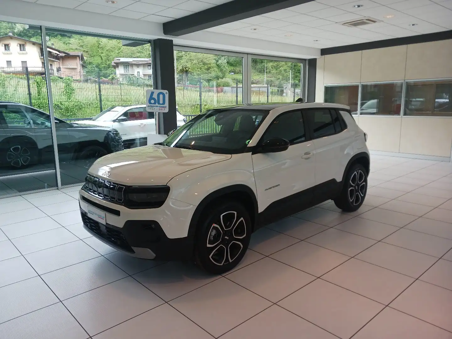 Jeep Avenger 1.2 Turbo MHEV Summit Blanc - 1