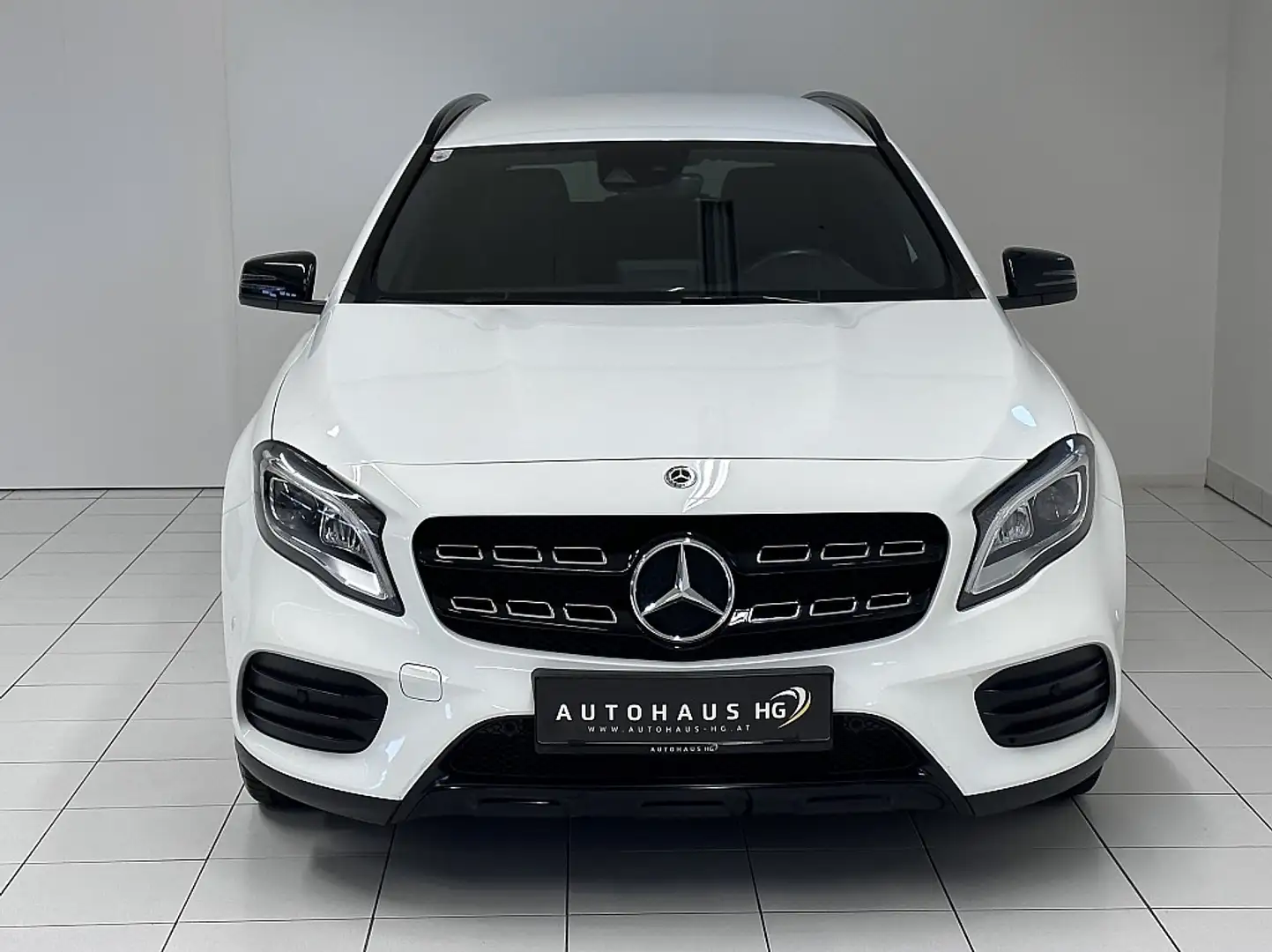Mercedes-Benz GLA 200 d 4MATIC AMG-LINE*AMBIENTE*R-KAMERA*NAVI Weiß - 2