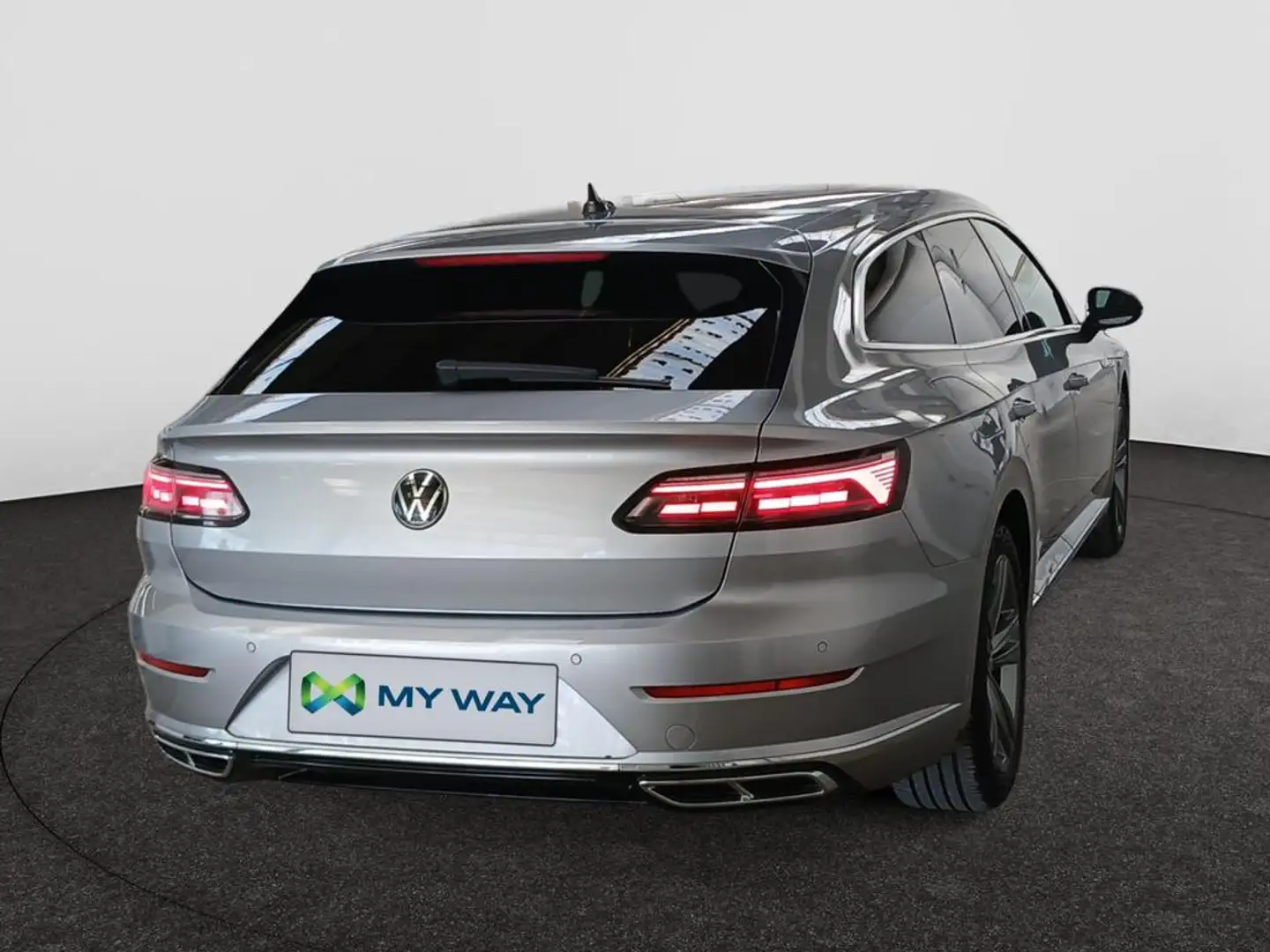 Volkswagen Arteon R-Line Business Premium 2.0 TDI SCR 110 kW (150 ch Grijs - 2