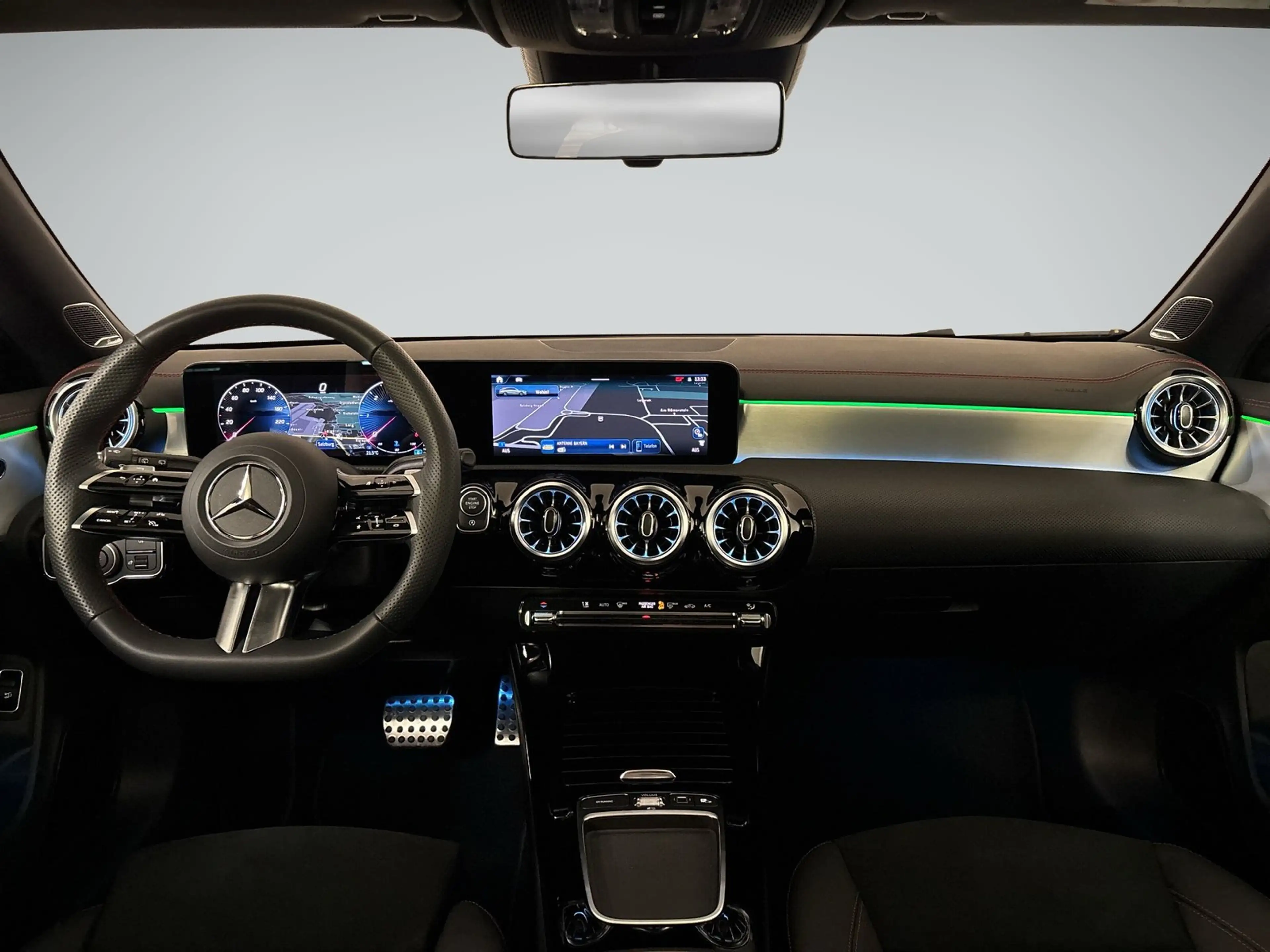Mercedes-Benz CLA 220 d Shooting Brake PTS Navi Pano AUT Wide — photo 8