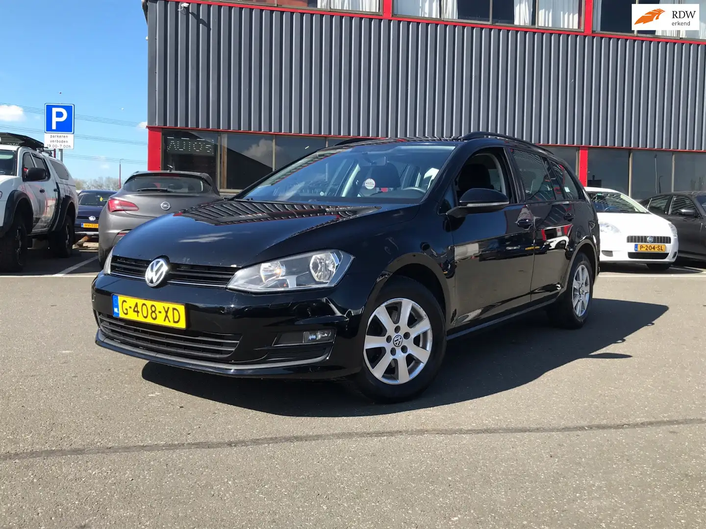 Volkswagen Golf Variant 1.6 TDI Comfortline / AUTOMAAT / EURO 6 / SP VLG / Negro - 1