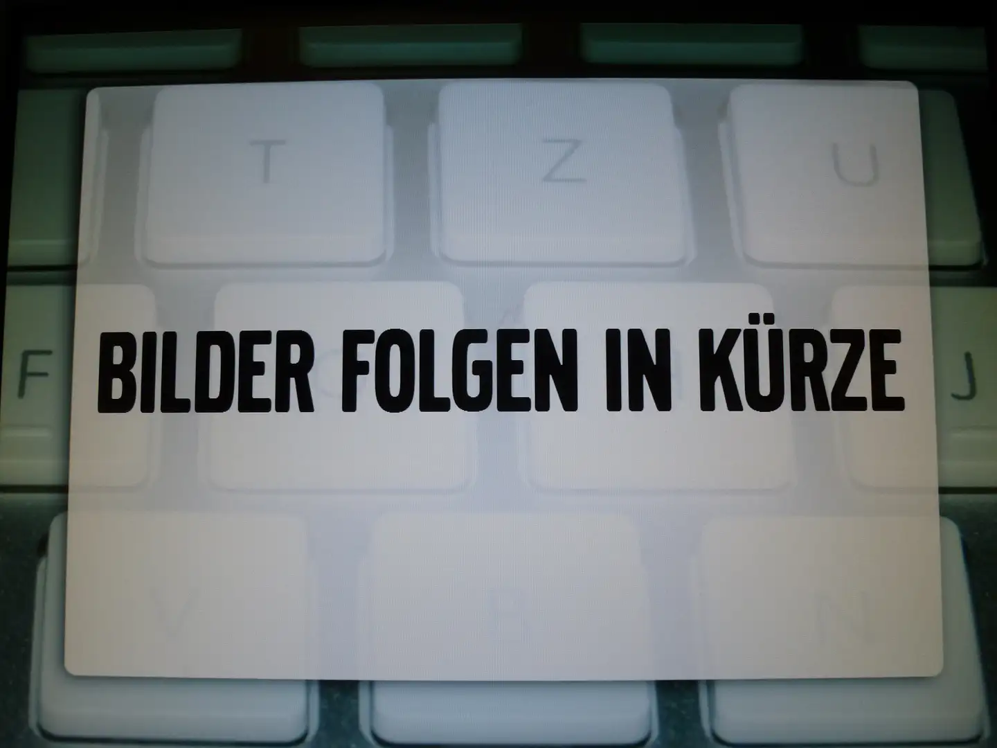 Volvo EX30 EX30 Single Motor RWD Plus - 2