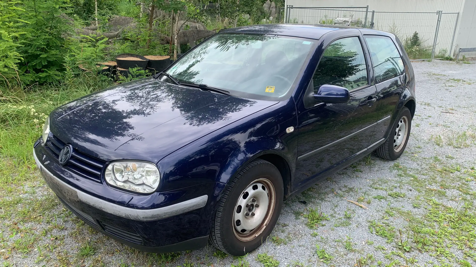 Volkswagen Golf 1.6/KLIMA/SITZHEIZUNG/PDC/EURO 4/TÜV 09.25 Albastru - 1