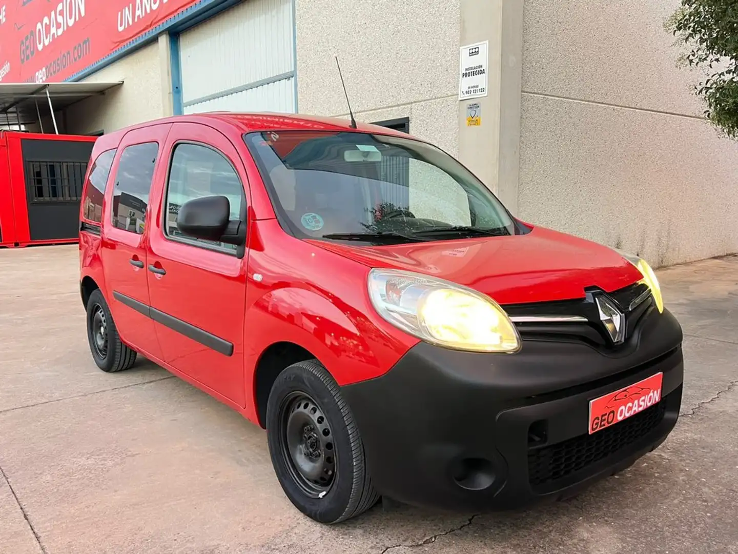 Renault Kangoo Combi M1-AF 1.5 dCi 75 Profesional Energy 5 Rojo - 1