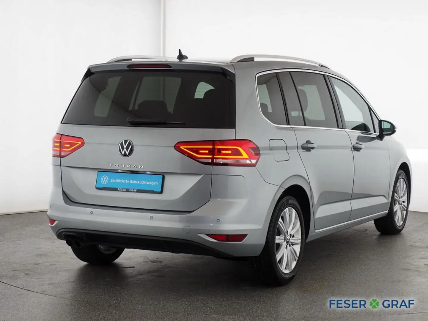 Volkswagen Touran Highline 2.0 TDI Navi 7-Sitzer AHK ACC Silber - 2