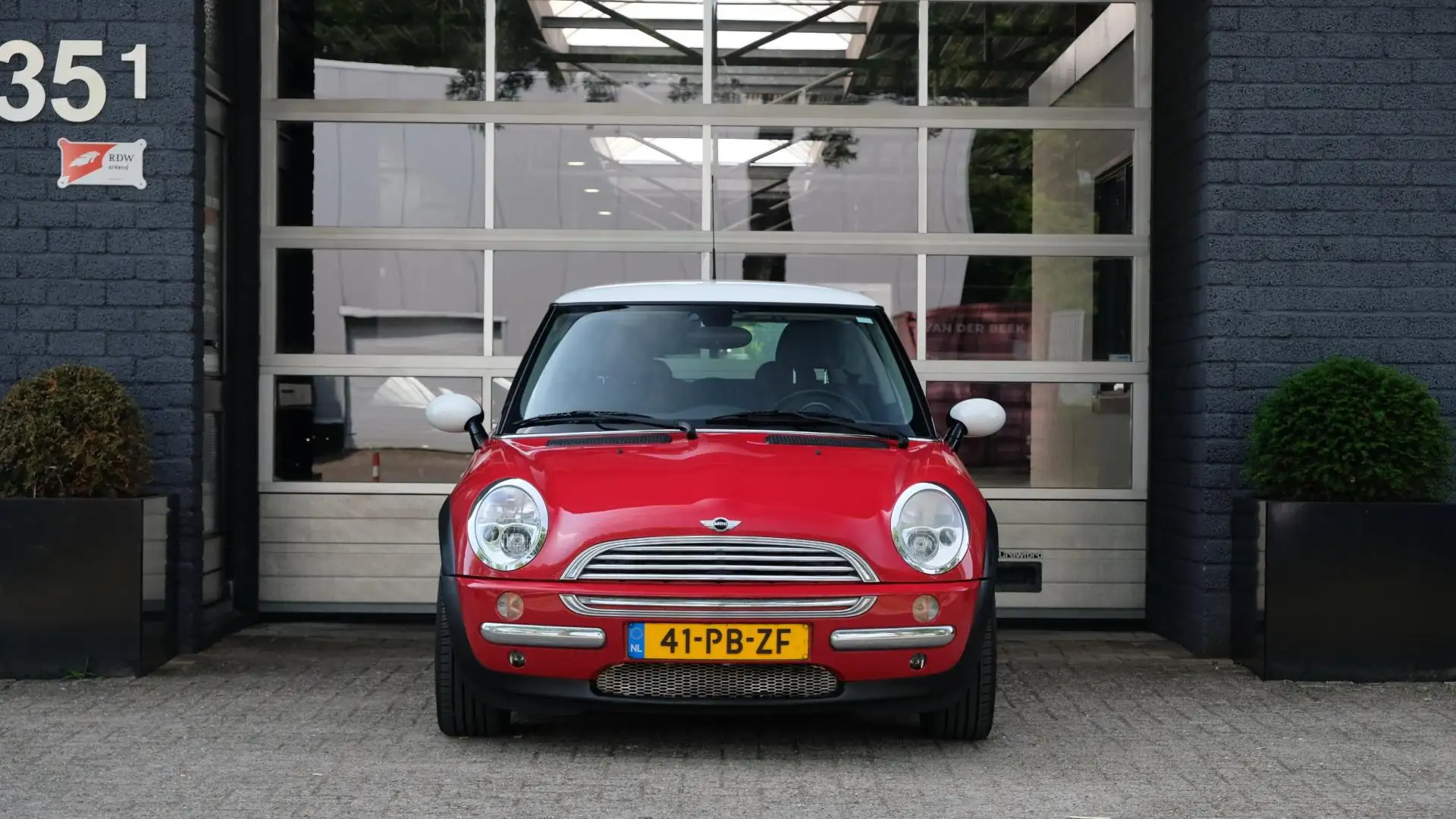 MINI Cooper Mini 1.6 Chili Rot - 2