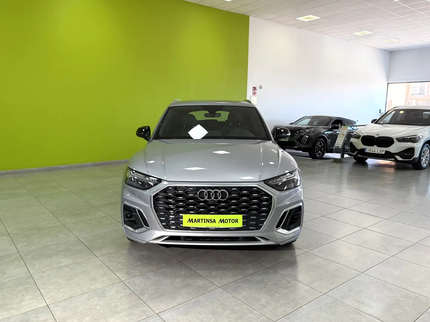 Audi Q5 Sportback 35 TDI S line S tronic Plateado - 2