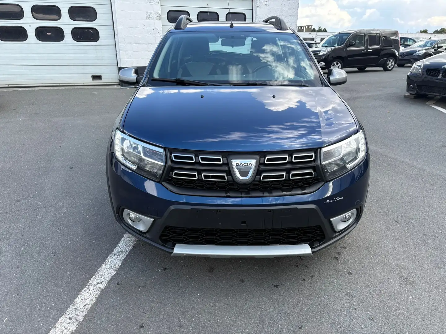 Dacia Sandero Stepway 0.9 TCe. EURO6 Bleu - 1