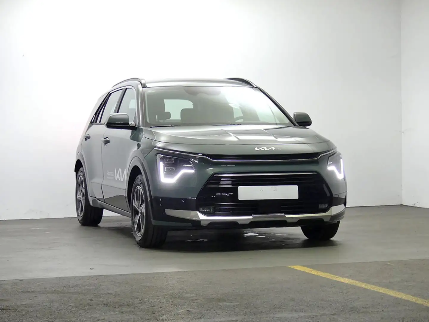 Kia Niro 1.6 GDI PHEV DRIVE 183CV 5P Verde - 2
