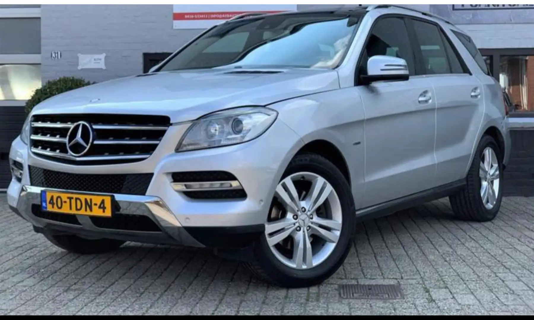 Mercedes-Benz ML 350 bluetec Grijs - 1