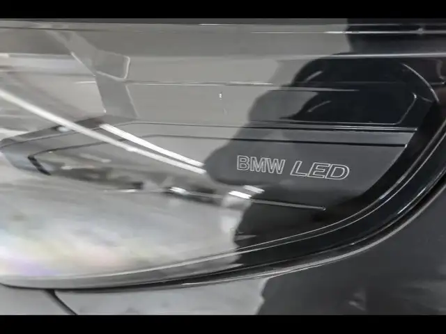 BMW I5 view 20
