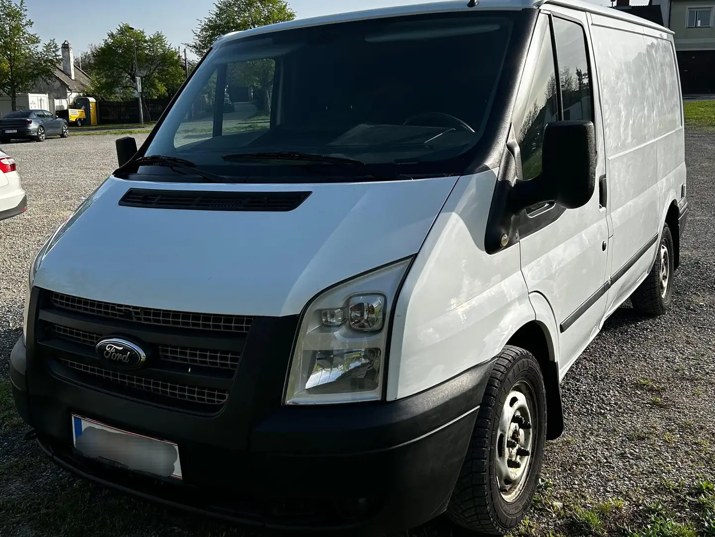 Ford Transit Weiß - 2