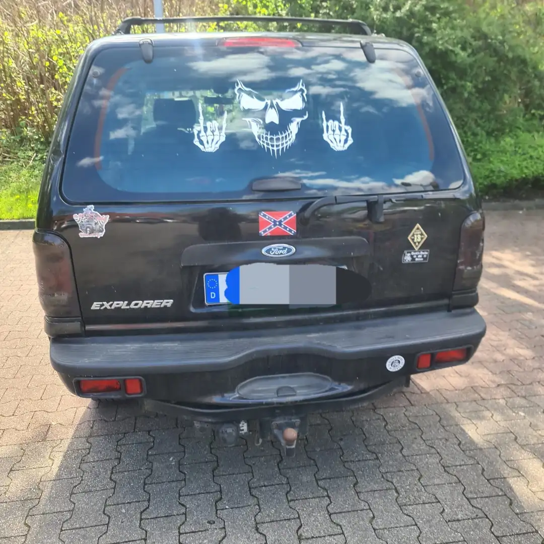 Ford Explorer Limited - 2