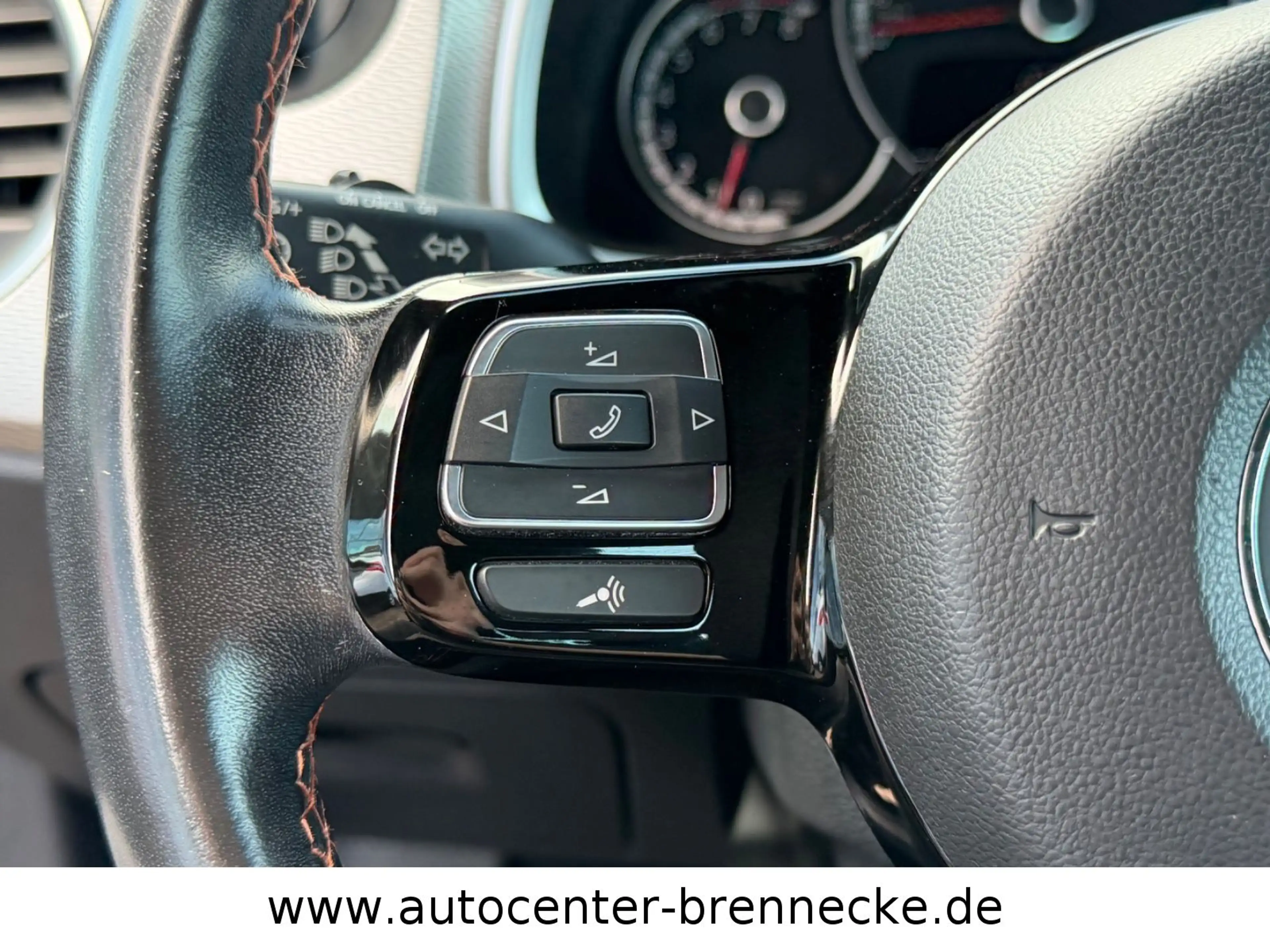 Volkswagen Beetle Lim. Club BMT *Panoramadach* — photo 15