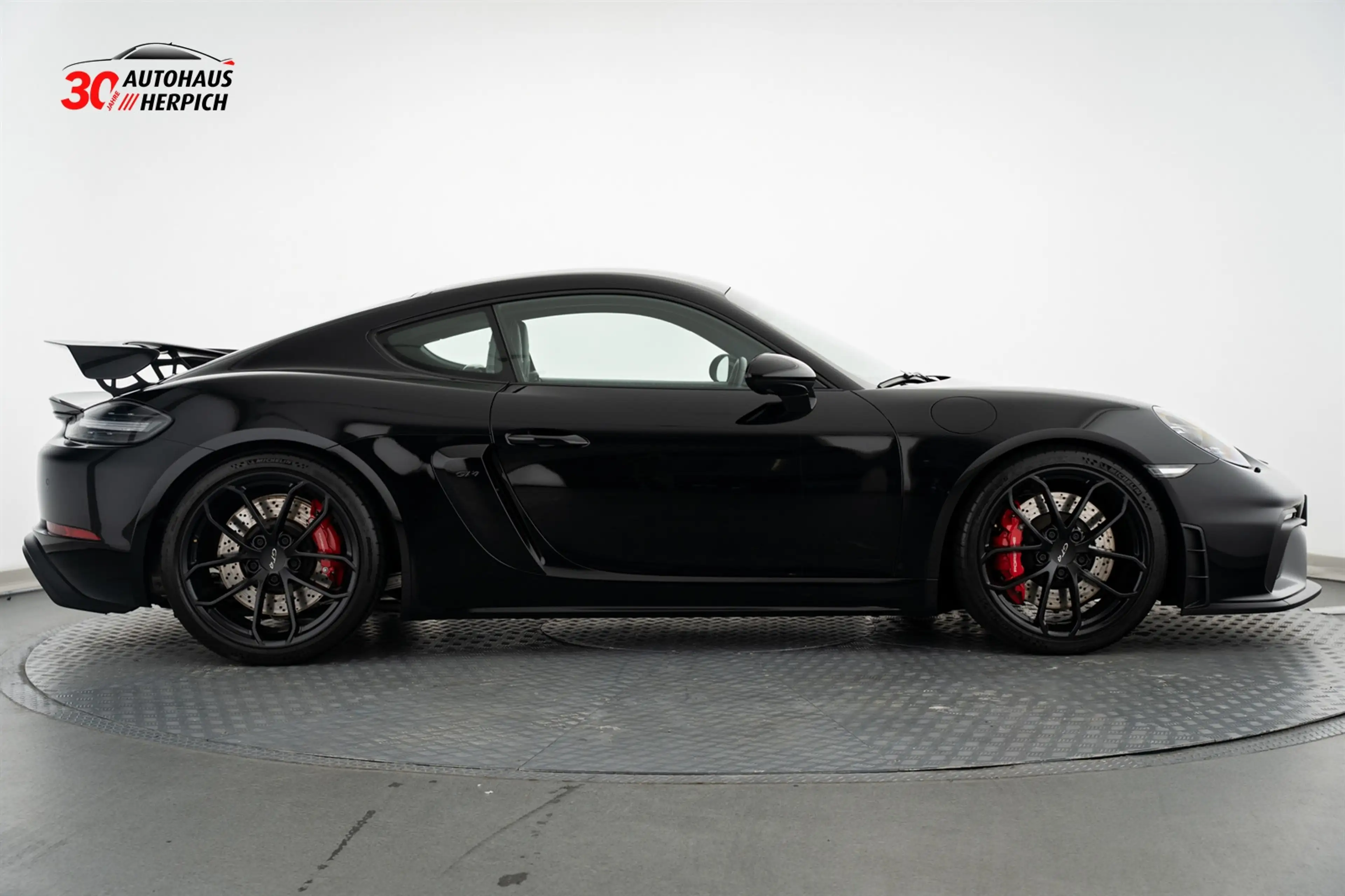 Porsche Cayman GT4 LED 18W BOSE Steinschlagschutz Approv — photo 6