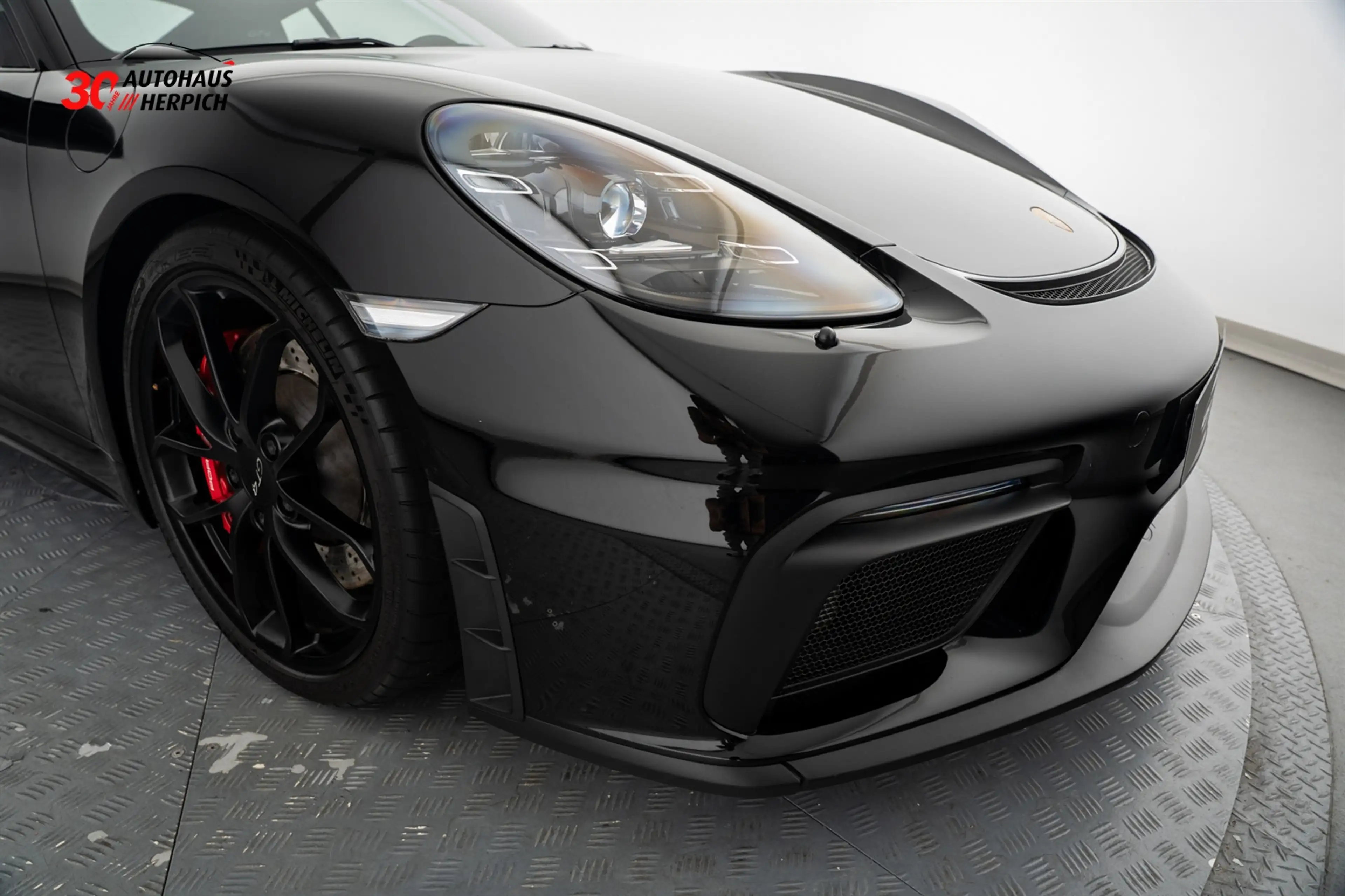 Porsche Cayman GT4 LED 18W BOSE Steinschlagschutz Approv — photo 8