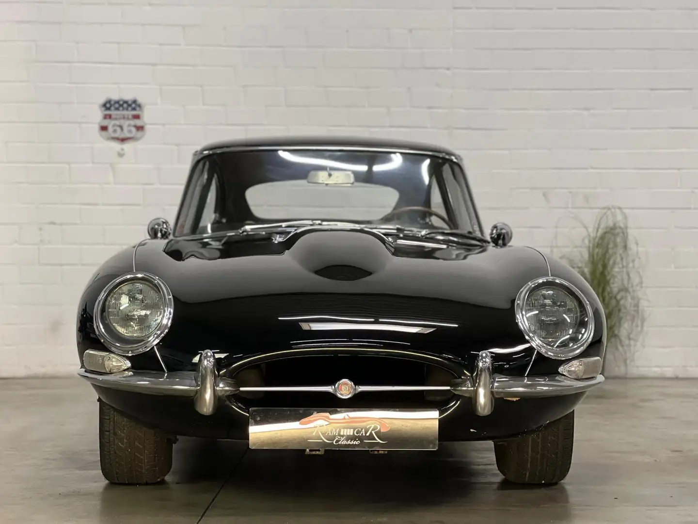 Jaguar E-Type Serie 1 4.2 Coupe 2+2 H-Zulassung möglich Negro - 2