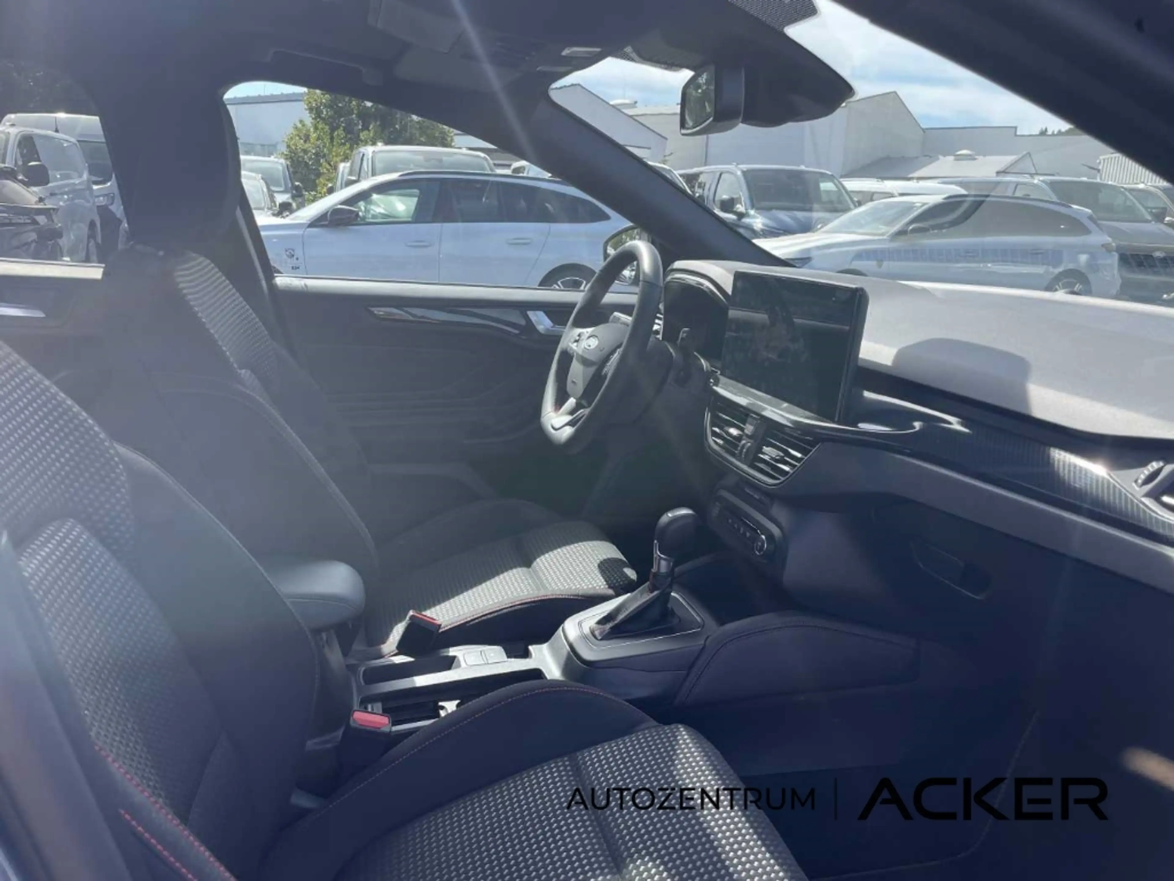 Ford Focus ST-Line X Turnier AT7 PSD/LED/aAHK -41%*! — photo 7