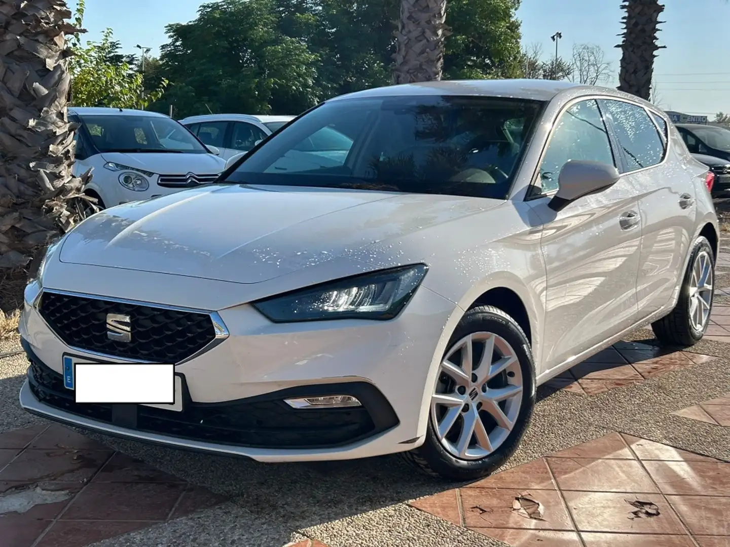 SEAT Leon ST 2.0TDI CR S&S Style 115 Blanc - 2