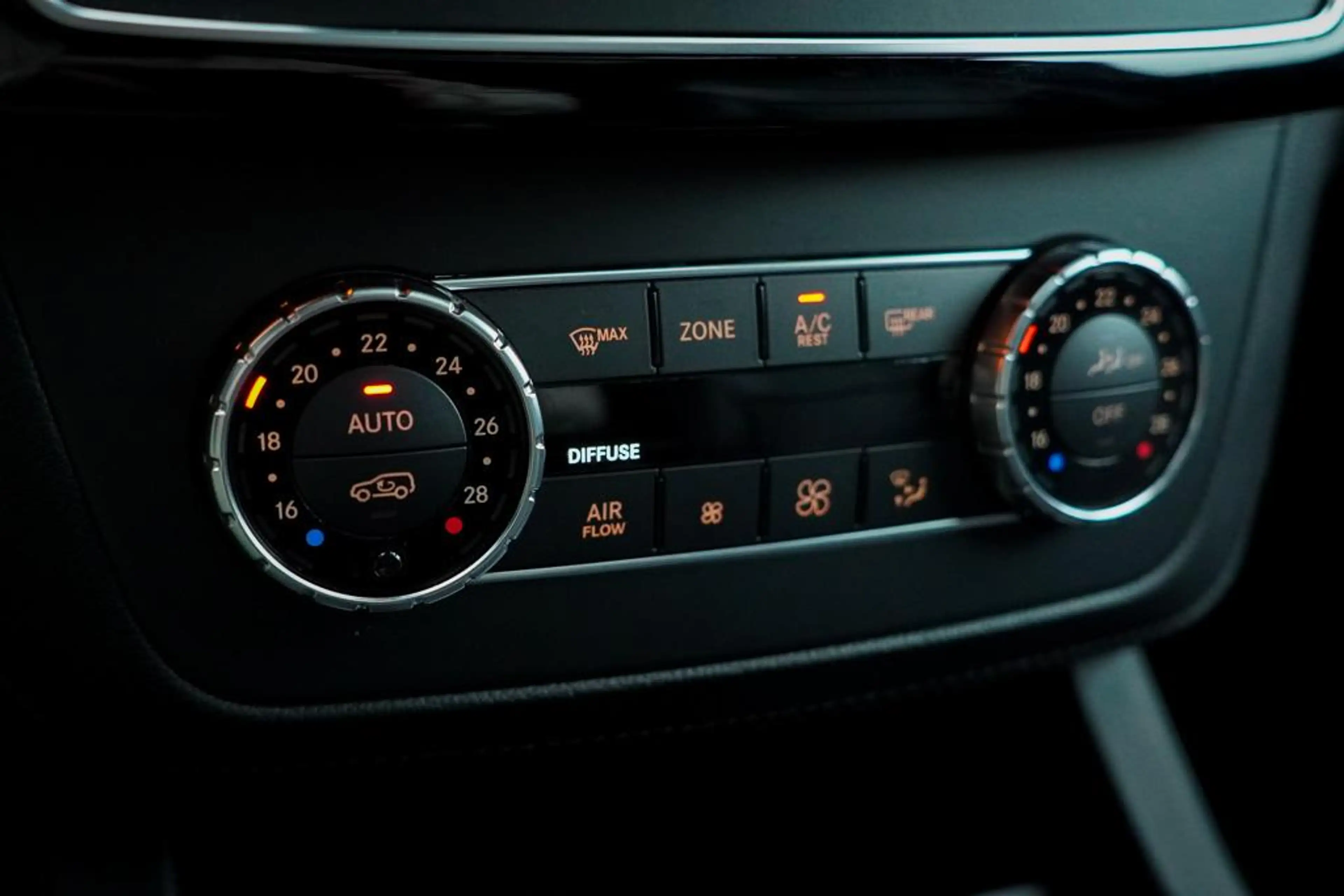 Mercedes-Benz GLS 500 4MATIC AMG / Pano / 7 Pers / B&O / Luchtvering / T — photo 16