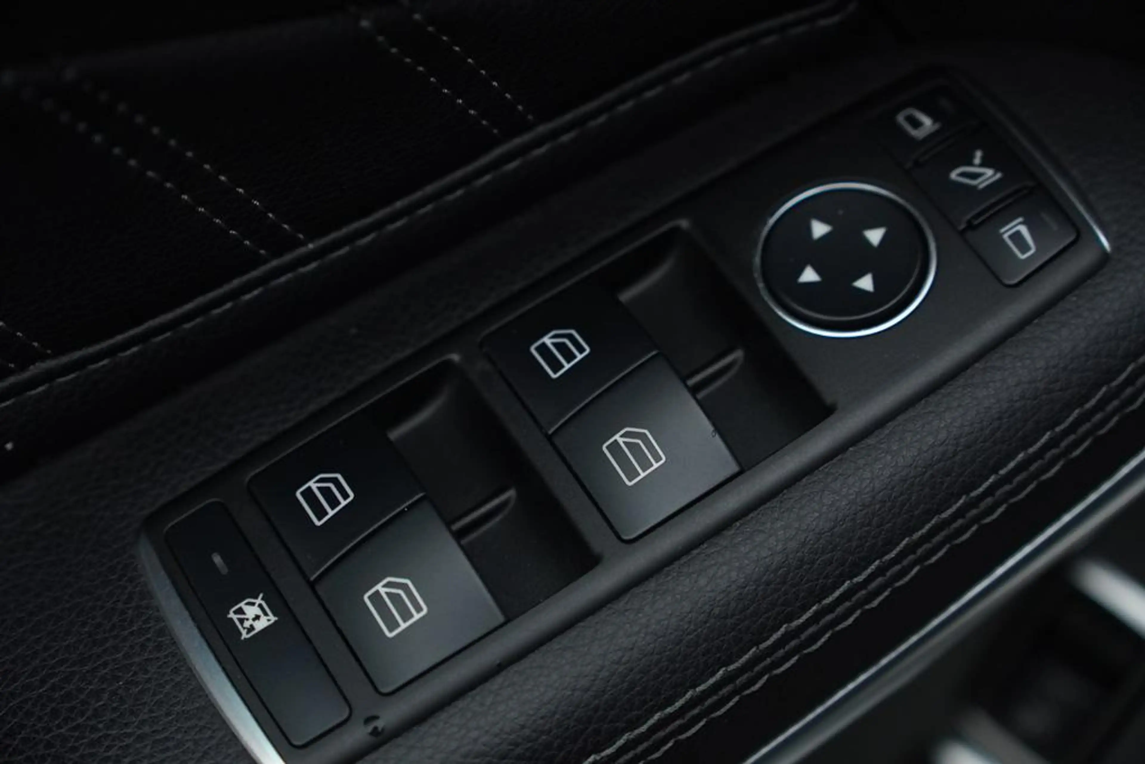 Mercedes-Benz GLS 500 4MATIC AMG / Pano / 7 Pers / B&O / Luchtvering / T — photo 14