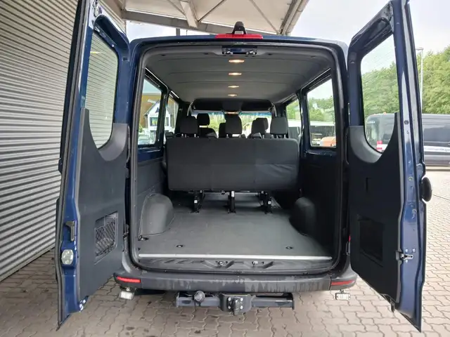 Mercedes-Benz Sprinter view 7