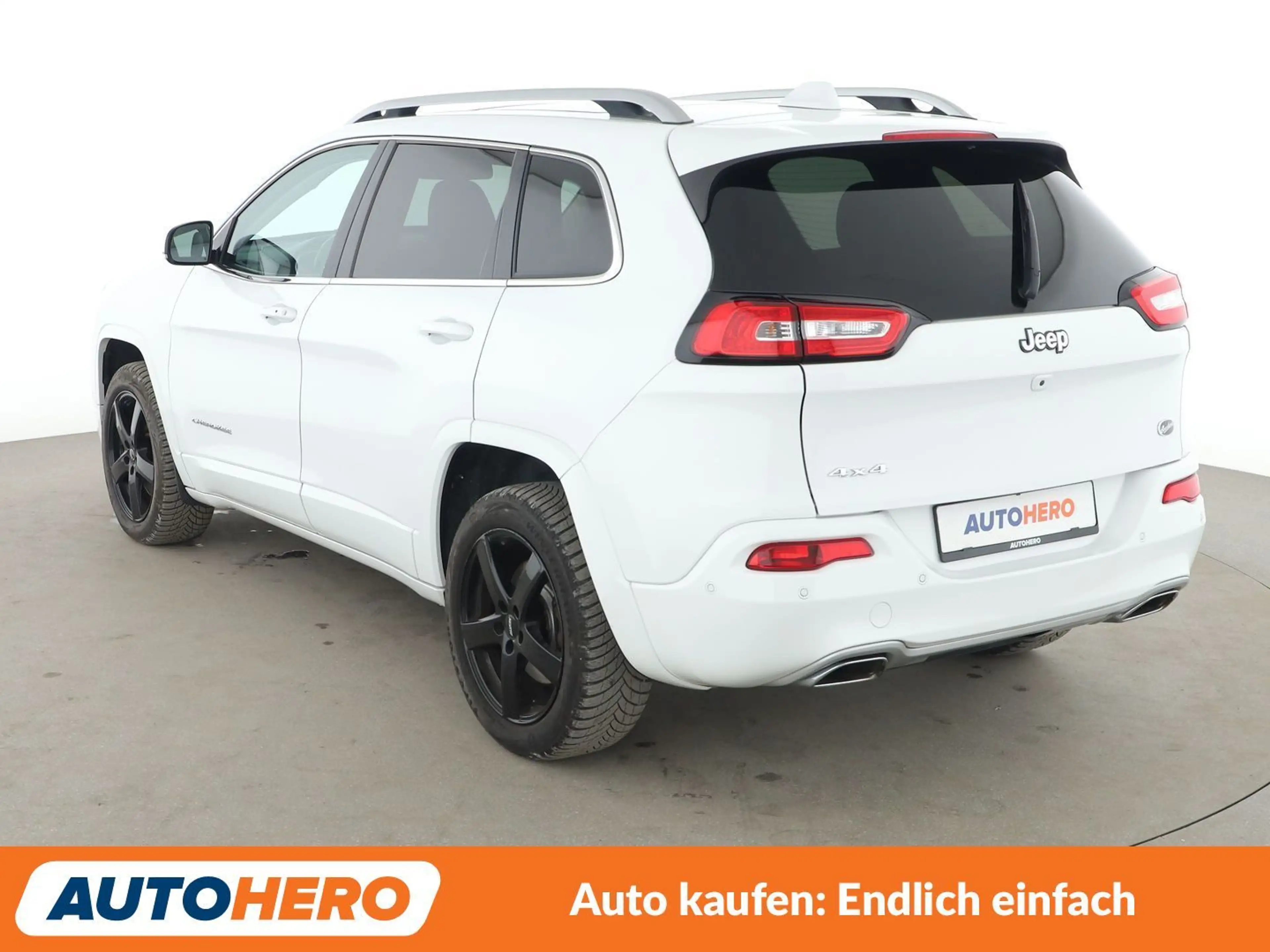 Jeep Cherokee 2.2 M-Jet Overland 4WD Aut.*NAVI*BI-XENON*ACC*CAM* — photo 4