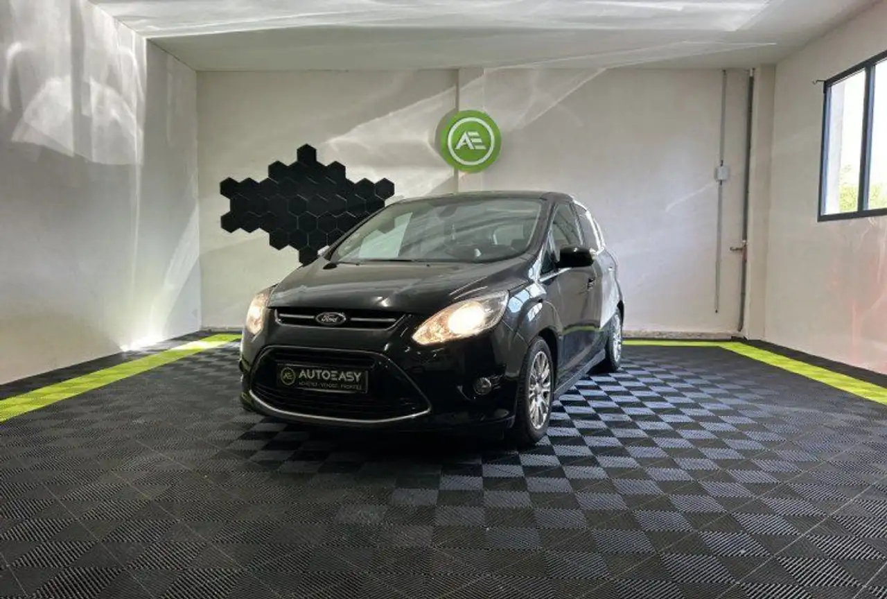 Ford C-Max 1.6 EcoBoost Titanium // Entretiens