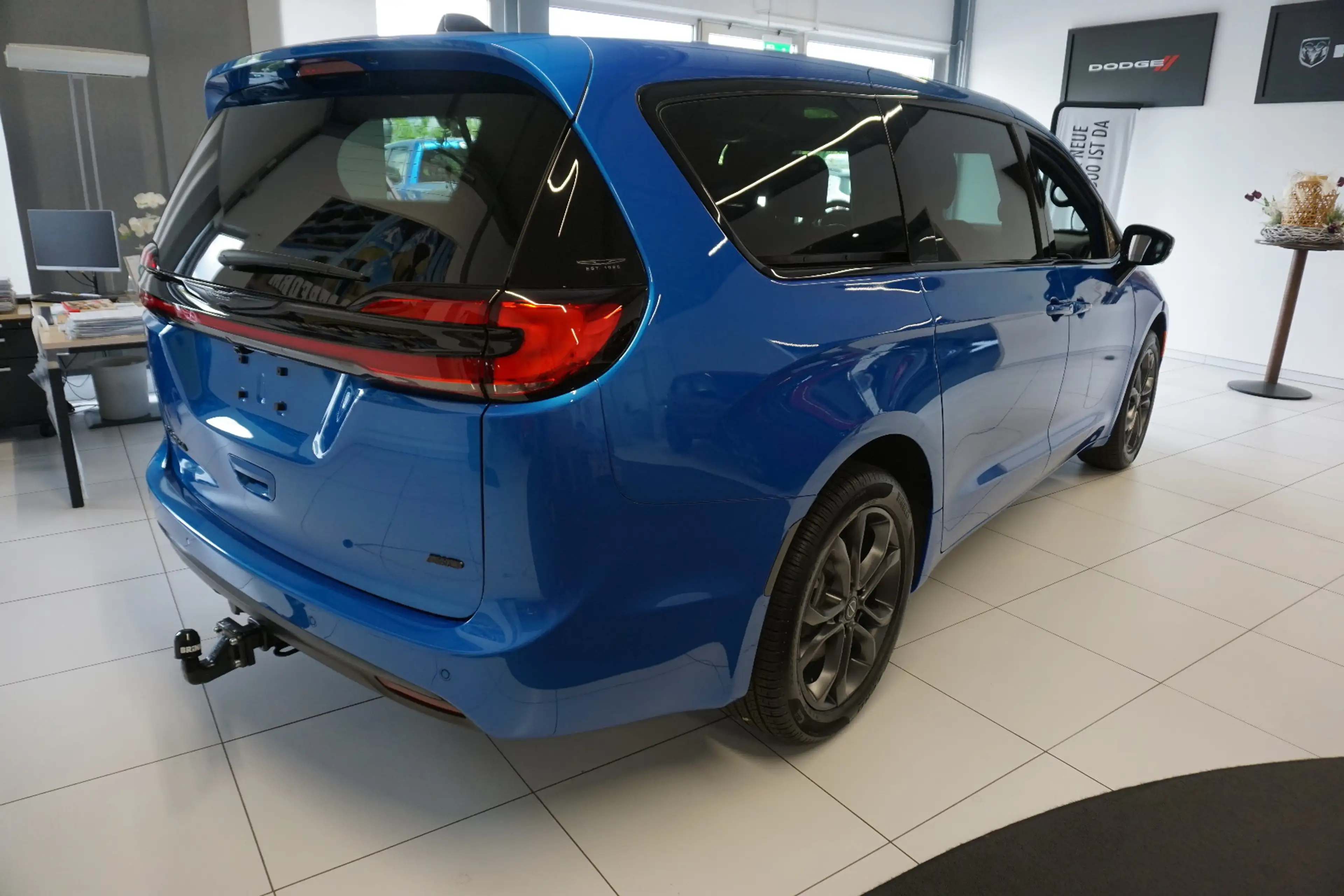 Chrysler Pacifica 3.6 — photo 4