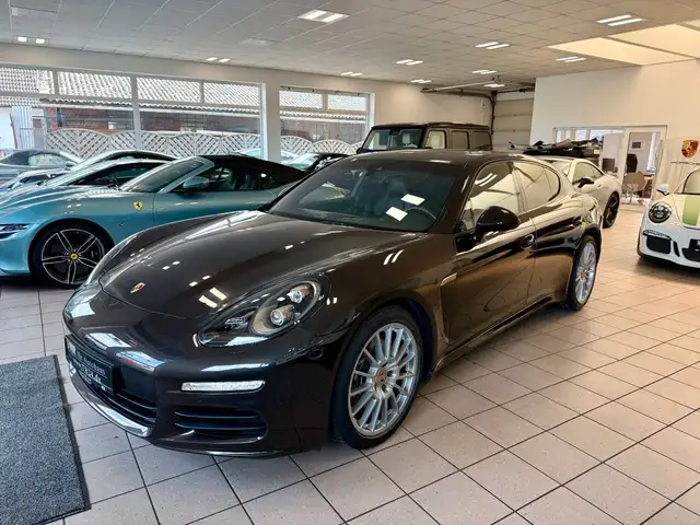 Porsche Panamera view 2