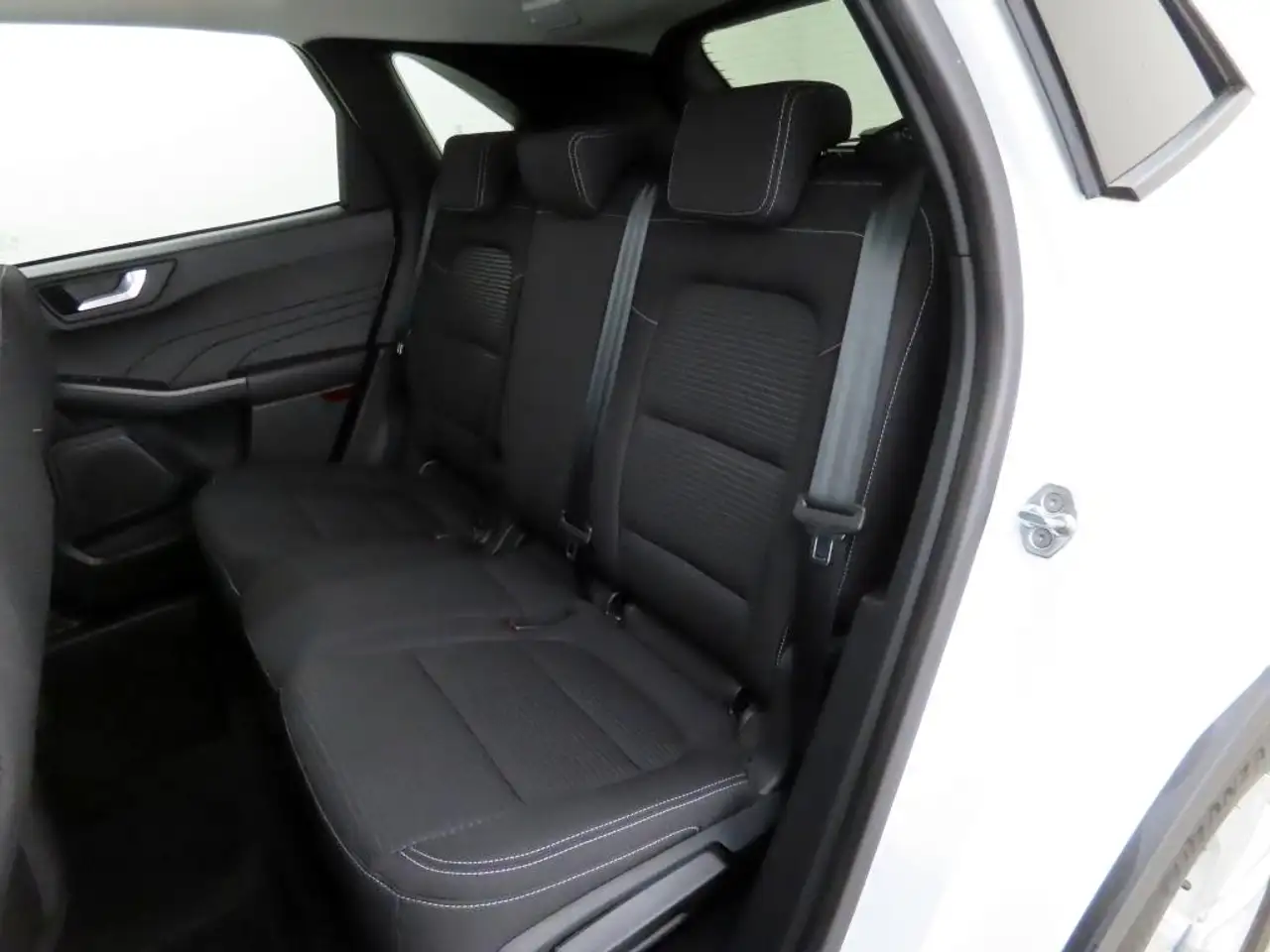Ford Kuga 2.5 Plug-in-Hybrid Titanium LED+ParkAss+AHK, миниатюра 15