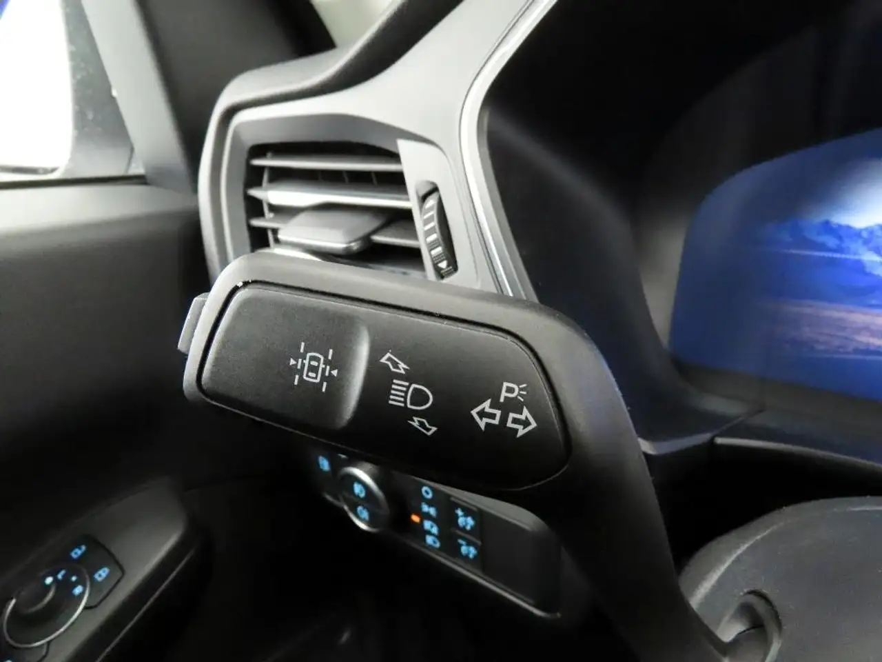 Ford Kuga 2.5 Plug-in-Hybrid Titanium LED+ParkAss+AHK, миниатюра 26