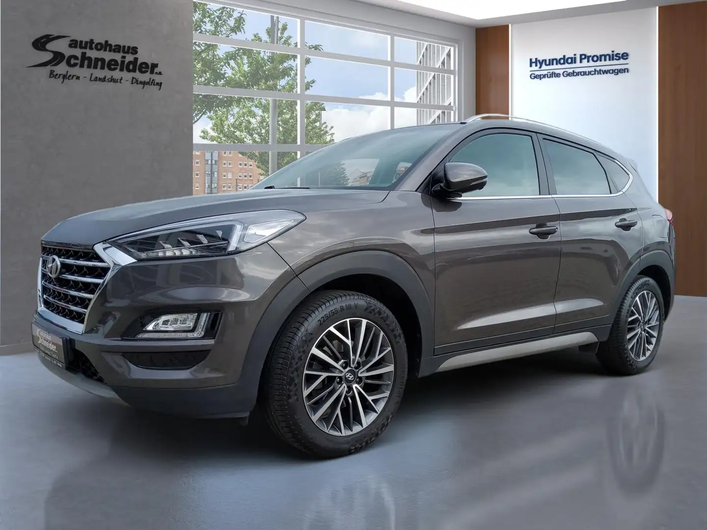 Hyundai TUCSON 1.6 TGDi 6-MT STYLE NAVI/LED/EHK/SHZ/DAB Gris - 1