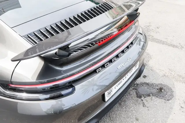 Porsche 992 view 8