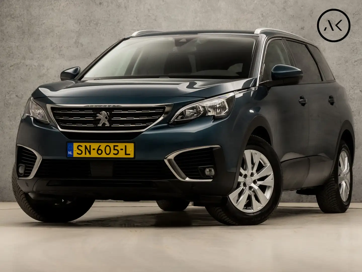 Peugeot 5008 1.2 PureTech Sport 7 Persoons (APPLE CARPLAY, GROO Groen - 1