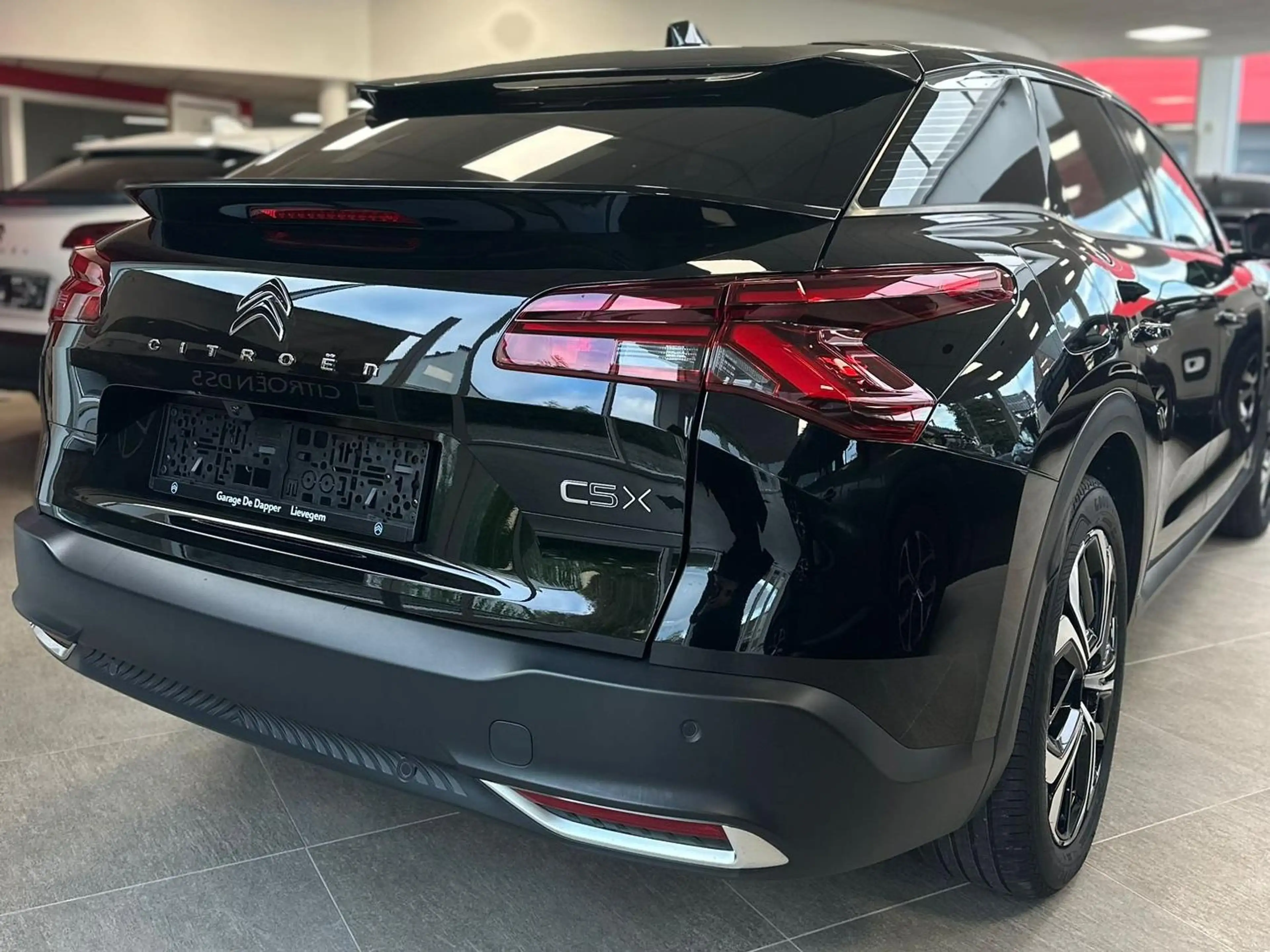 Citroen C5 X C5 X1.6 plug-in hybrid 225 EAT8 MAX // FULLOPTION — photo 3