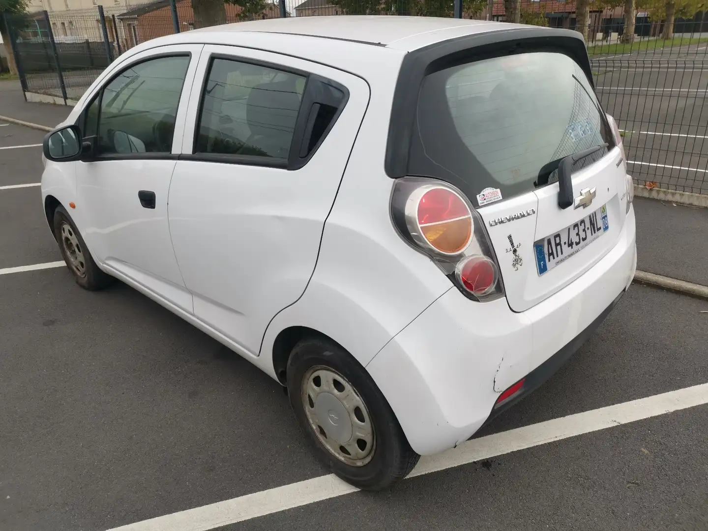 Chevrolet Spark 1.0 16V - 68 gpl - 2